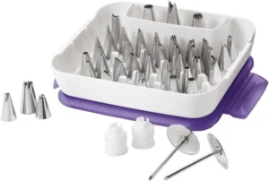 Wilton 55-Piece Decorating Kit